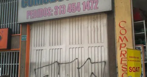 COLCHONES COMODOS LTDA COLCHONES COMODOS LTDA